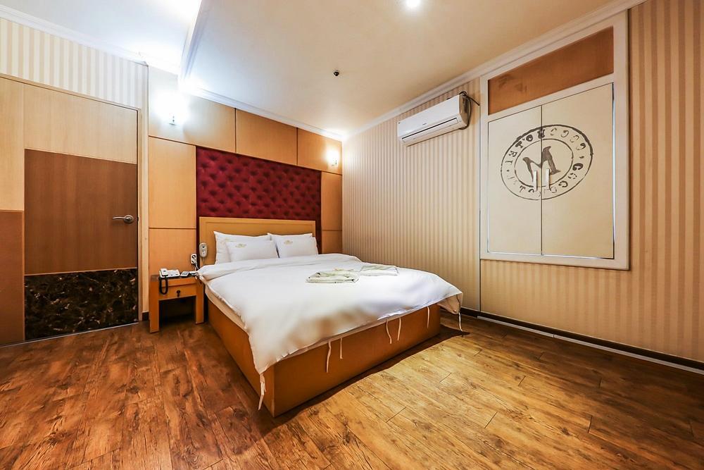 Coco Hotel Cheongju Buitenkant foto