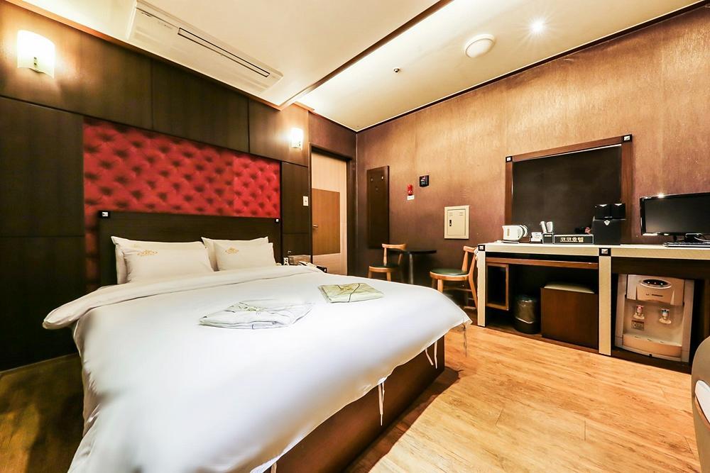 Coco Hotel Cheongju Buitenkant foto